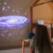 Imagen de Proyector De Luces Para Paredes Y Techo Kidywolf Espacio